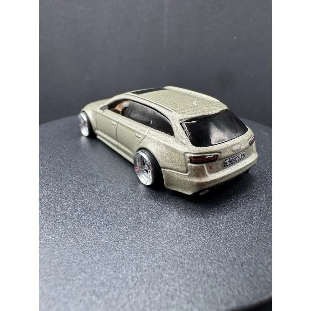 Hot Wheels Audi RS Avant Station Wagon Diecast - CUSTOM